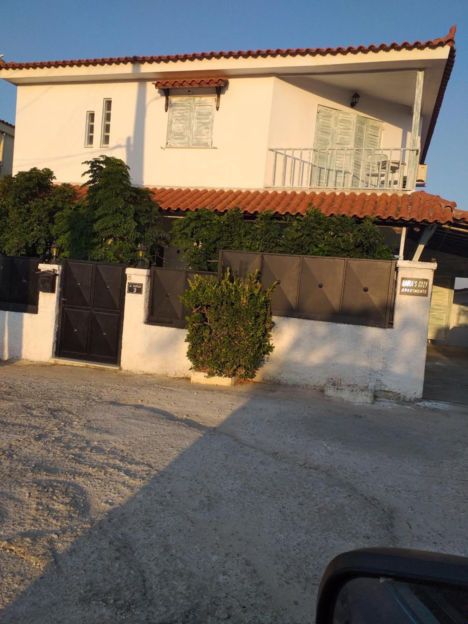 Roulas Cozy Apartments Artemida  Rum bild